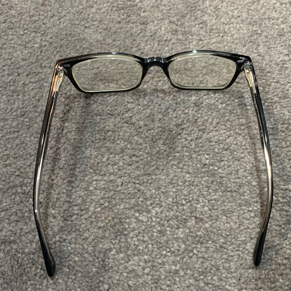 RAYBANS - Picture 3 of 5